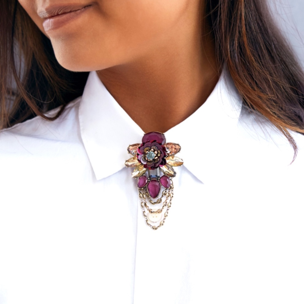 NWOT! CHLOE +  ISABEL ARTISAN FLORAL BURST BROOCH